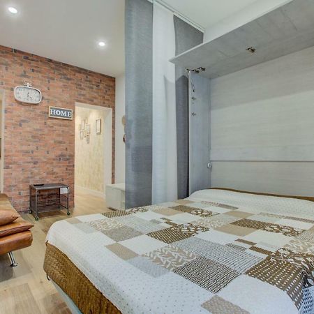 Apartamento Estudio Centro Madridアパートメント エクステリア 写真